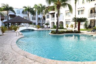 Tamarindo Dominicus by Mireya - La Laguna - 0