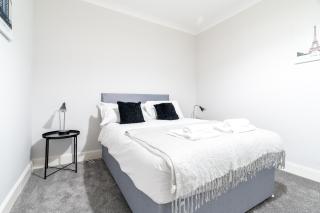 Bell Apartment - Airdrie - 3