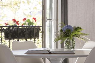 Hospes Puerta de Alcalá, a Member of Design Hotels - Madrid - 8