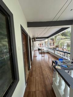 SHALOM GUEST ROOMS - 9