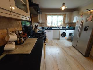 Lovely room with ensuite in a quiet house - 2