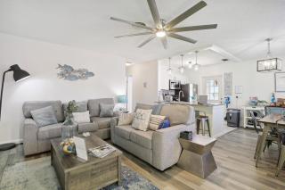 Boat Lovers Paradise Walk to Private Beach! - Jensen Beach - 9