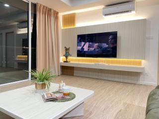 QUEENSLAND SUITES at Aru Suites, Kota Kinabalu - Kota Kinabalu - 1