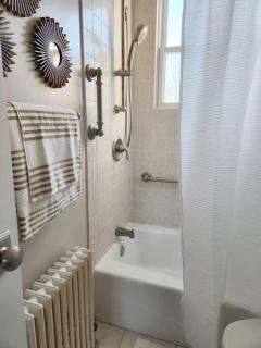 Daisy's Heavenly Townhome - 6