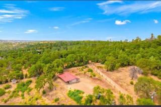 Cozy Cabin on 10 acres - Pilot Hill - 9