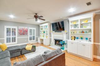 Welcoming Brandon Home with Pool and Screened-In Deck - 7