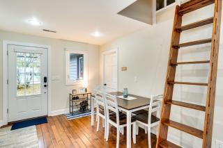 Lakefront Edgerton Cottage with Deck and Grill! - 5