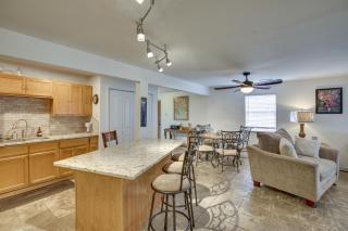 7 Mi to French Quarter NOLA Abode with Home Theater - New Orleans - 2