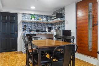 Casa Nance Alojamientos CHICHÉN ITZÁ Hospedaje familiar Cocineta antecomedor 2 camas AC baño - Cancún - 4
