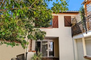 Grand duplex - Parking privé - Centre - Calme - 9