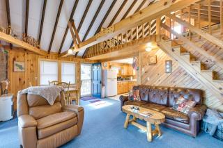 Cozy Chemo Pond Cabin with Dock and Waterfront Views - - 6