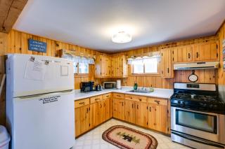 Cozy Chemo Pond Cabin with Dock and Waterfront Views - - 3