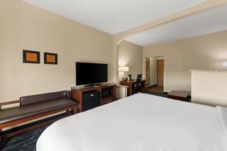 Comfort Suites Kansas City-Liberty - Liberty - 2