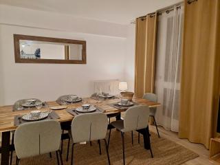 Very beautiful apartment right in the center - 8