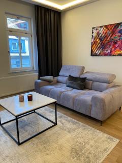 SUITE APART direkt am Bahnhof - Eisenach - 2