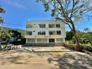 Hotel Antonella Plaza - Pinchote - 0