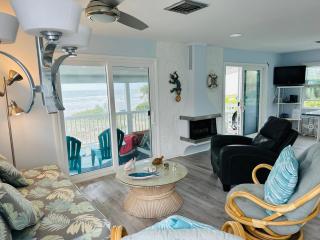 Beachfront Bungalow - Clearwater Beach - 4