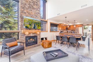 Canyons Mtn Retreat - Clubhouse w Heated Pools & Hot Tubs Ski, Bike, Hike, & Dining! - 0