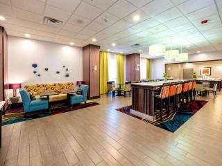 Flag Point Inn and Suites Pratt by FairBridge - Pratt - 8