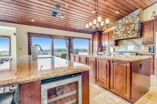 Harbor Point - Spicewood - 9