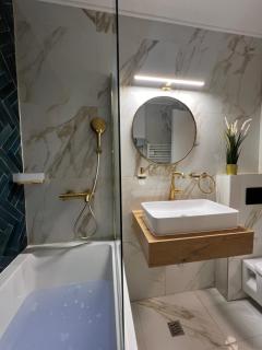 Lilo - SNJEŽNA DOLINA - 6