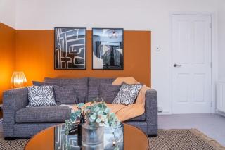 Sleek Urban Living with Bicocca Stays - Aberdeen - 0