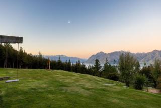 Lake Hawea View - Albert Town - 1