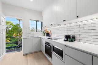 Hamilton Lodge Apartments by Urban Rest - 5
