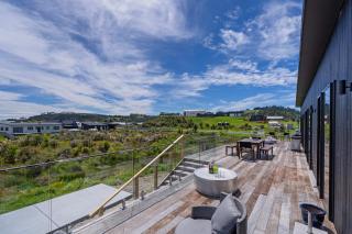 Hosts on the Coast - Leighs' Luxury Retreat - Cooks Beach - 8