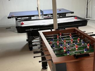 White Mountains Oasis - Firepit, Game Room, BBQ - 4