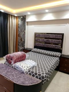 شقه مفروشه ب النزهه للايجار ايام ومداد طويله - Il Cairo - 1