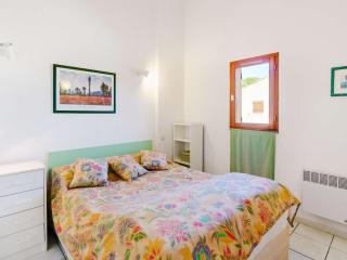 **Villa 4 pièces pour 7 avec piscine, proche plage, Gruissan** - FR-1-409-90 - Gruissan - 1