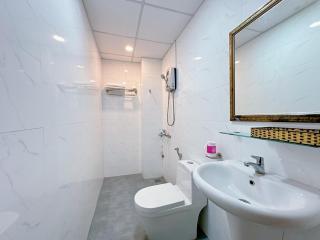 LUAN VU Hotel - Bui Vien Walking Street - Ho Chi Minh City - 2
