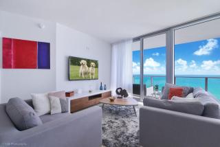 Zen Direct Ocean Front Deluxe 3-Bedroom - Hollywood - 9