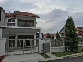 Bandar Dato Onn P15 Homestay - Johor Bahru - 0