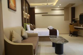 Kings Bury Inn - Kumbakonam - 5