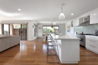 Bayview Bliss - Surf Beach - 3