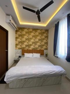 Shivraj Inn - Varanasi - 8