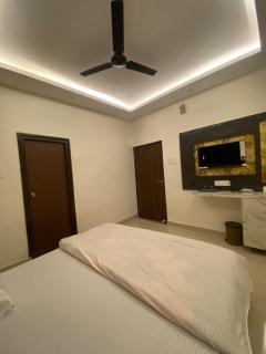 Shivraj Inn - Varanasi - 6