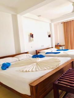 Mirissa Beach Inn - 4