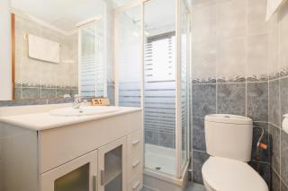 Beachfront apartment with stunning views in Torremolinos - Torremolinos - 2