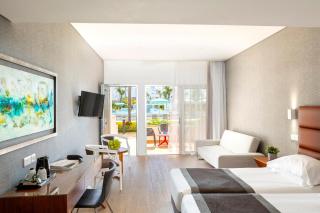 Faros Hotel Ayia Napa - 2