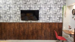 Luxury City Centre Rare Studio! - Varanasi - 5