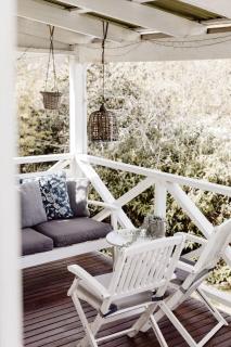 MARIGOLD COTTAGE Charming 1870s central Daylesford cottage - 4