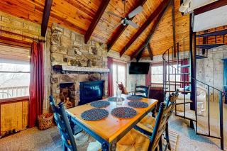 The Treasure of Beech Mountain - Beech Mountain - 3