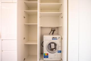 Financial District studio w WD gym elevator NYC-1359 - 1