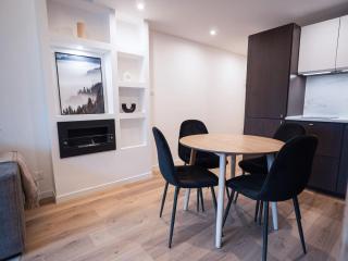 Chalet Zébra - Conception d'architecte - Vue sur la chaîne du Mont-Blanc - Central - 9