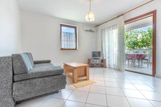 Apartments Antica with a balcony - Baška - 7