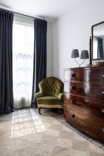 Trinity Square Georgian Townhouse - 4