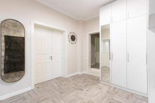 Cranta Hillside Apartment - Braşov - 1
